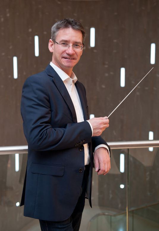 Heuschen, Daniel - hier klicken