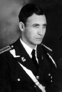 Falcone, Leonard - hier klicken